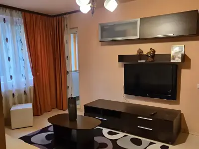 Apartament vanzare Sector 3 Bucuresti living cu tv